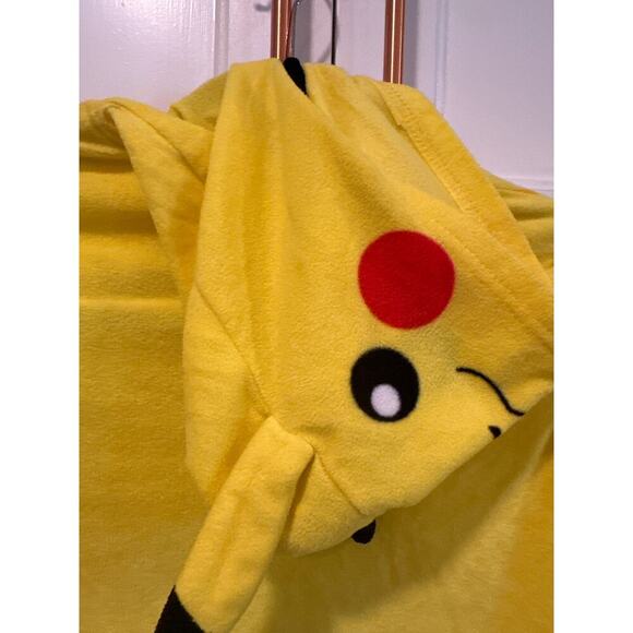 Child Kids Pokemon Pikachu Blanket Sleeper Hooded Pajamas Medium Size 8 - Picture 4 of 6